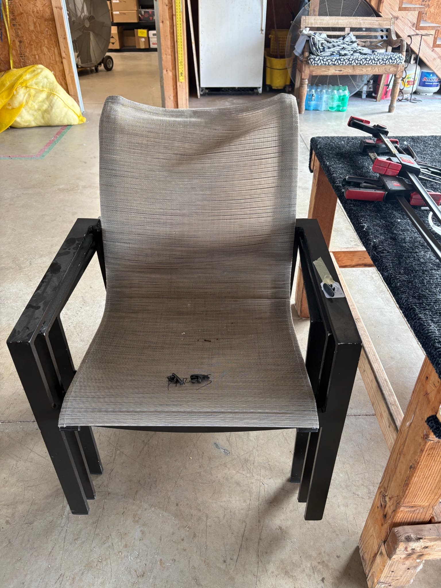 WhatsApp Image 2026-08-20 at 14.40.17 Damaged outdoor sling chair before restoration